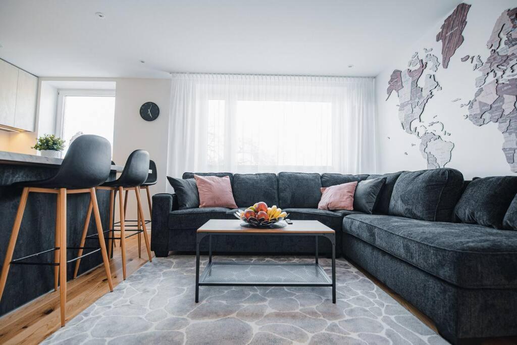 New Luxury 3Br Apartment In Old Town, Free Parking Хаапсалу Экстерьер фото