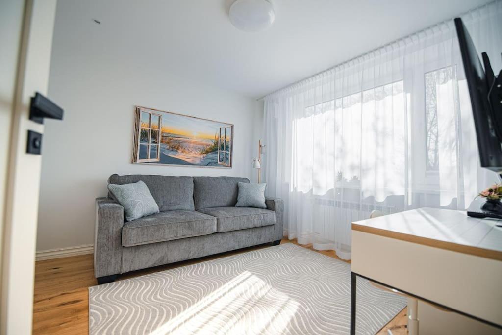 New Luxury 3Br Apartment In Old Town, Free Parking Хаапсалу Экстерьер фото